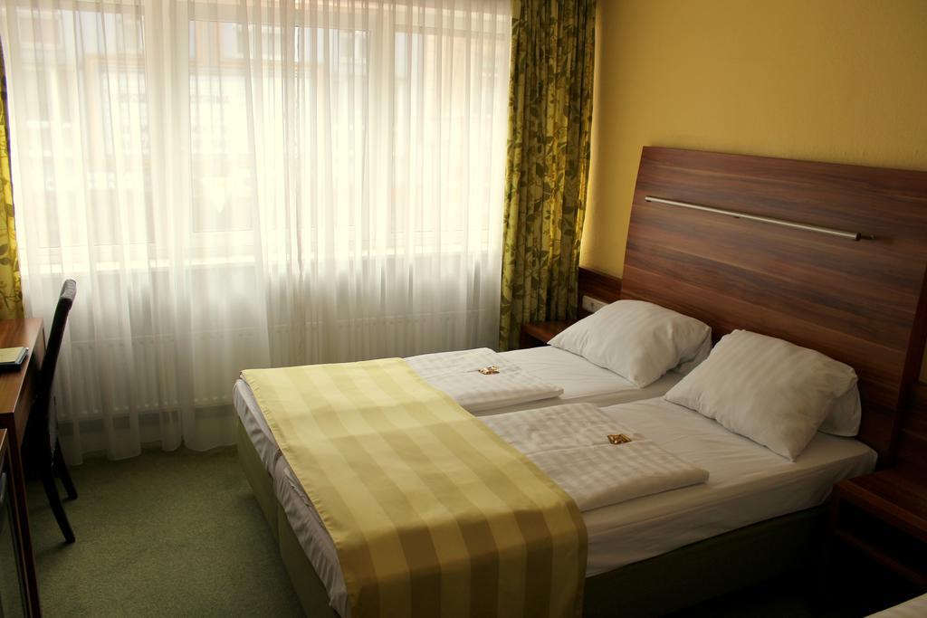 Hotel Wallis Münih Dış mekan fotoğraf
