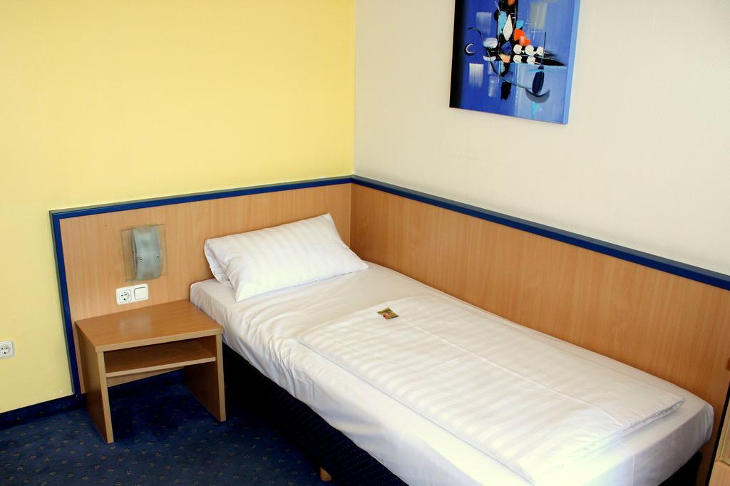 Hotel Wallis Münih Dış mekan fotoğraf
