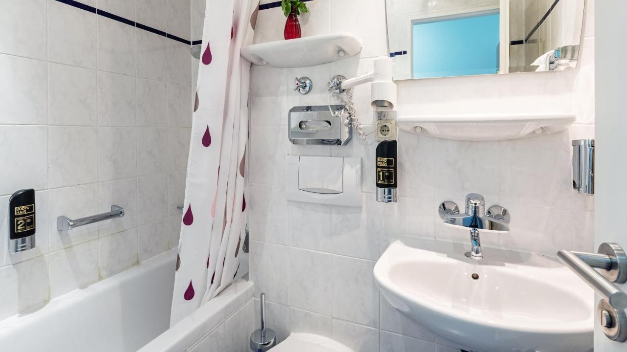 Hotel Wallis Münih Dış mekan fotoğraf