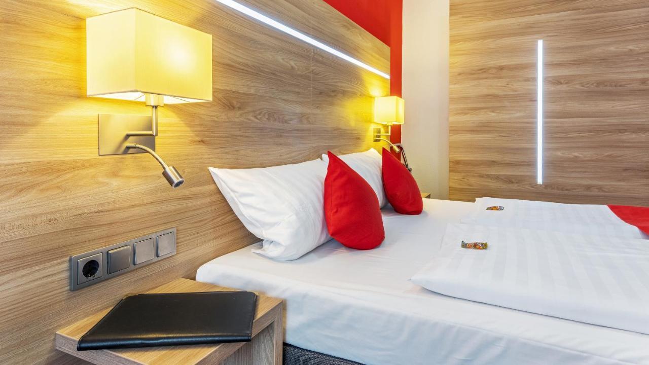 Hotel Wallis Münih Dış mekan fotoğraf